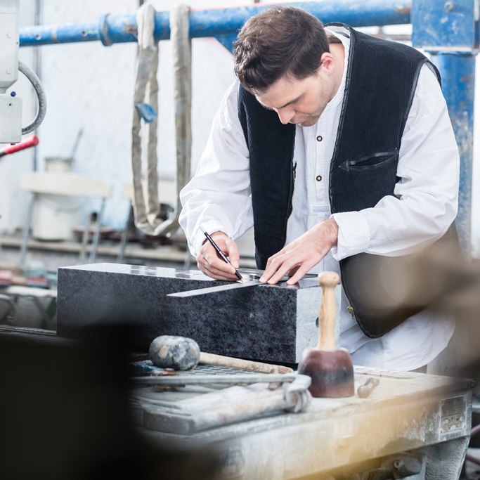 La marbrerie funéraire des Marbrerie et Pompes Funèbres Les Granits d'Auvergne